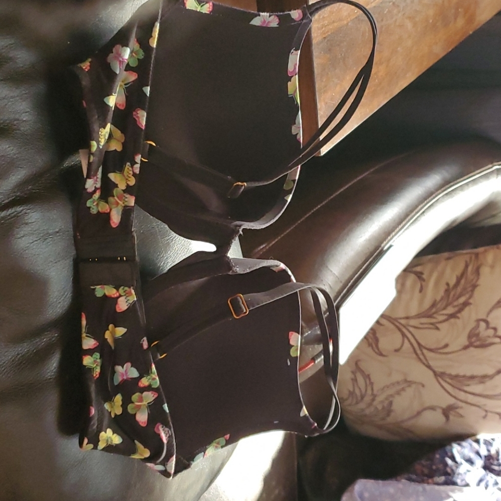 Bra - Picture 2 of 3